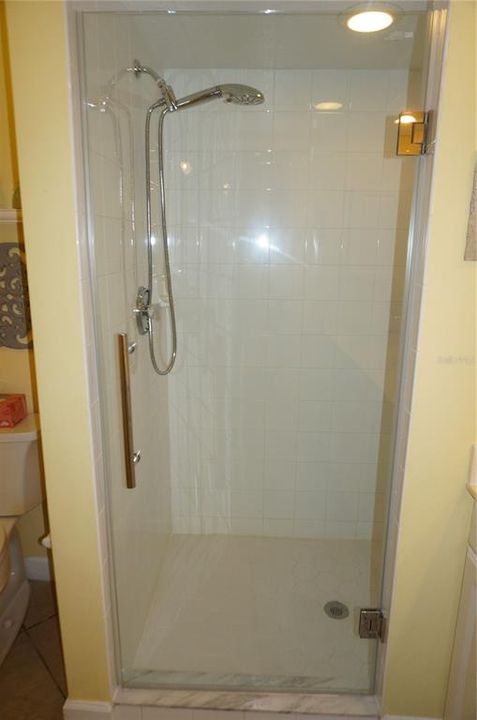 待售: $235,000 (2 贝兹, 2 浴室, 1313 平方英尺)