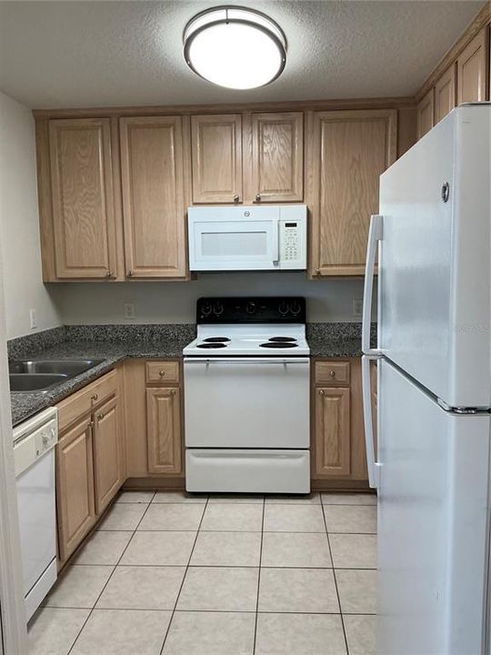 For Sale: $248,000 (2 beds, 2 baths, 1539 Square Feet)