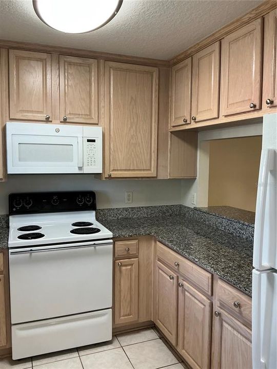 For Sale: $248,000 (2 beds, 2 baths, 1539 Square Feet)