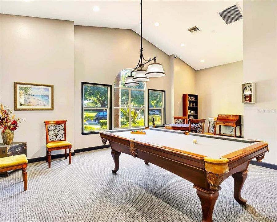 待售: $227,000 (2 贝兹, 2 浴室, 1103 平方英尺)