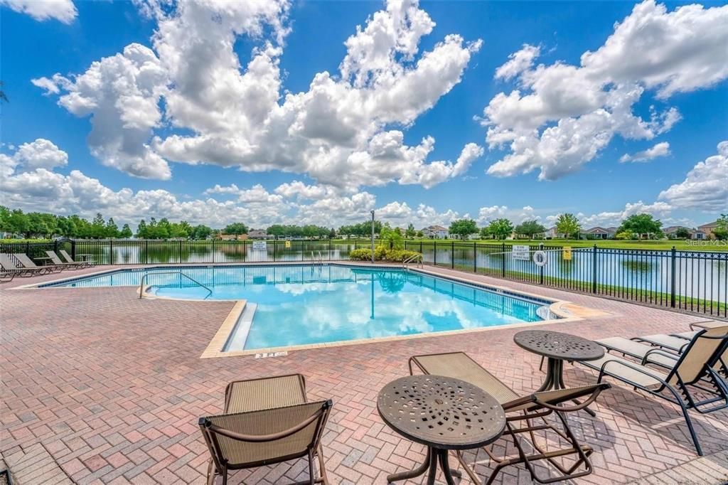 For Rent: $2,400 (3 beds, 2 baths, 1730 Square Feet)