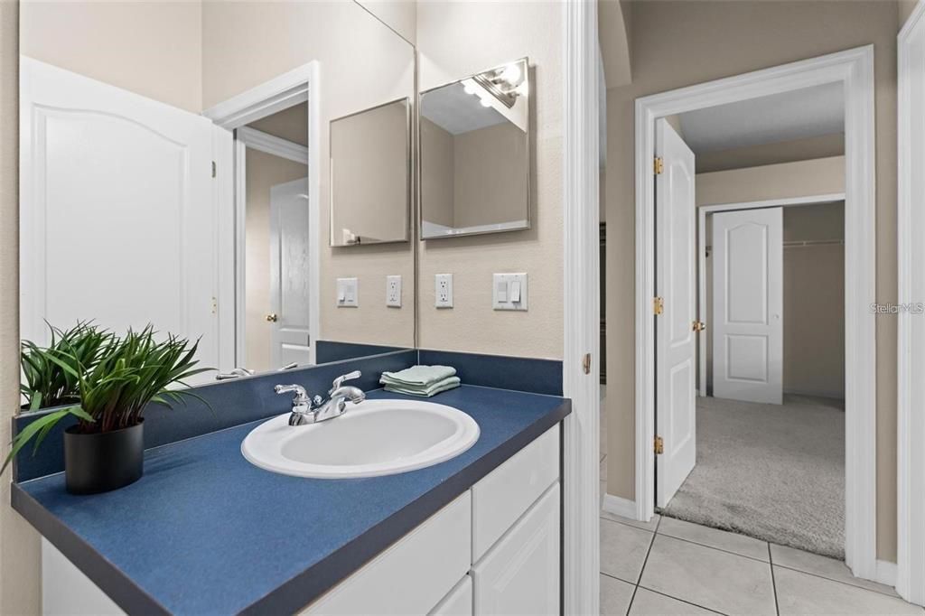 For Rent: $2,400 (3 beds, 2 baths, 1730 Square Feet)