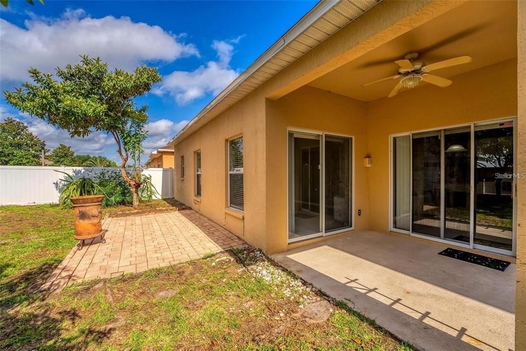 For Rent: $2,400 (3 beds, 2 baths, 1730 Square Feet)