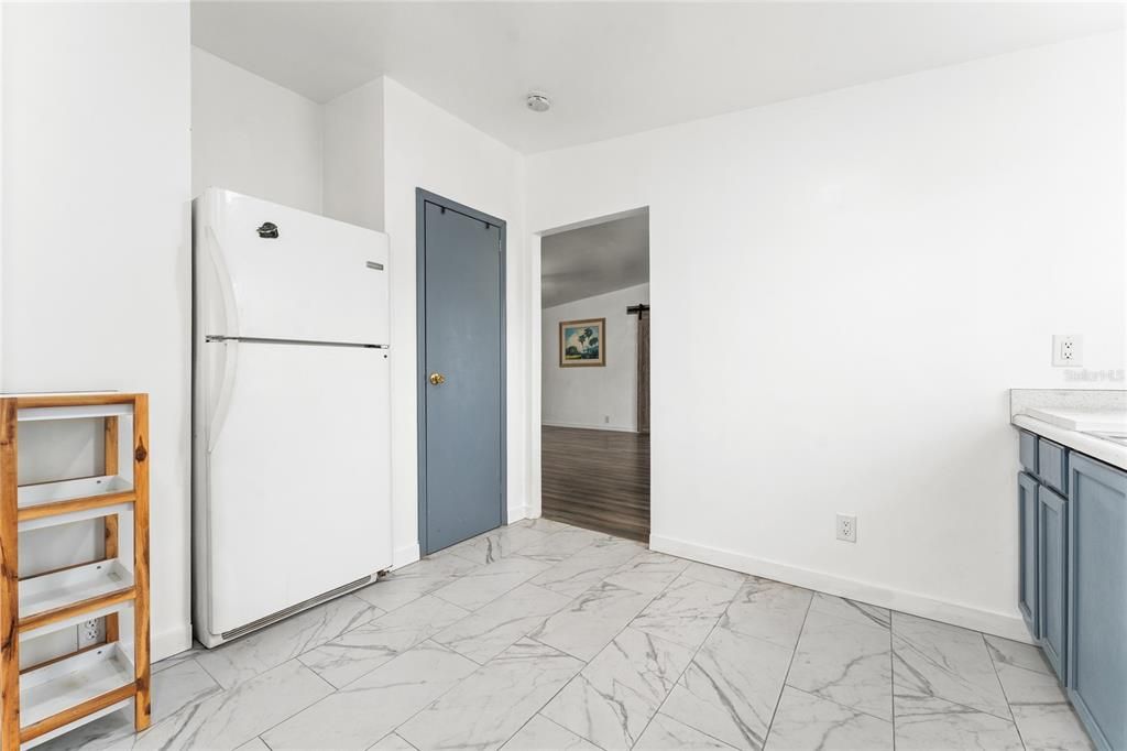 For Sale: $318,000 (3 beds, 2 baths, 1568 Square Feet)