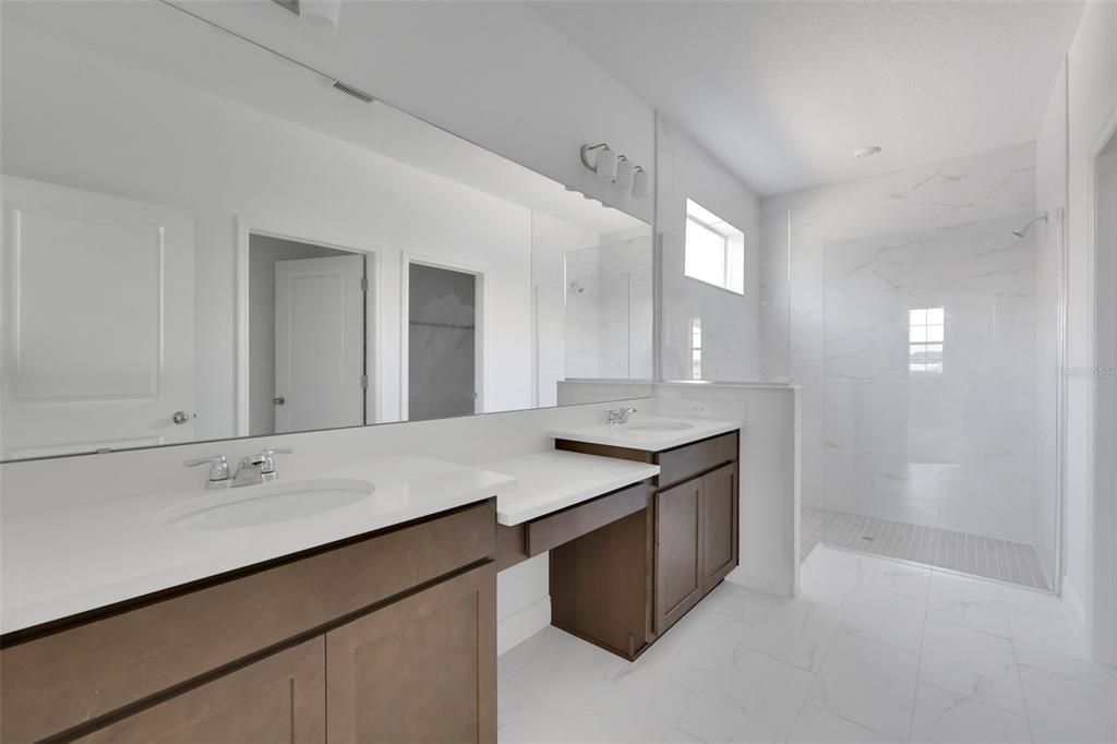 For Sale: $809,990 (5 beds, 4 baths, 3065 Square Feet)