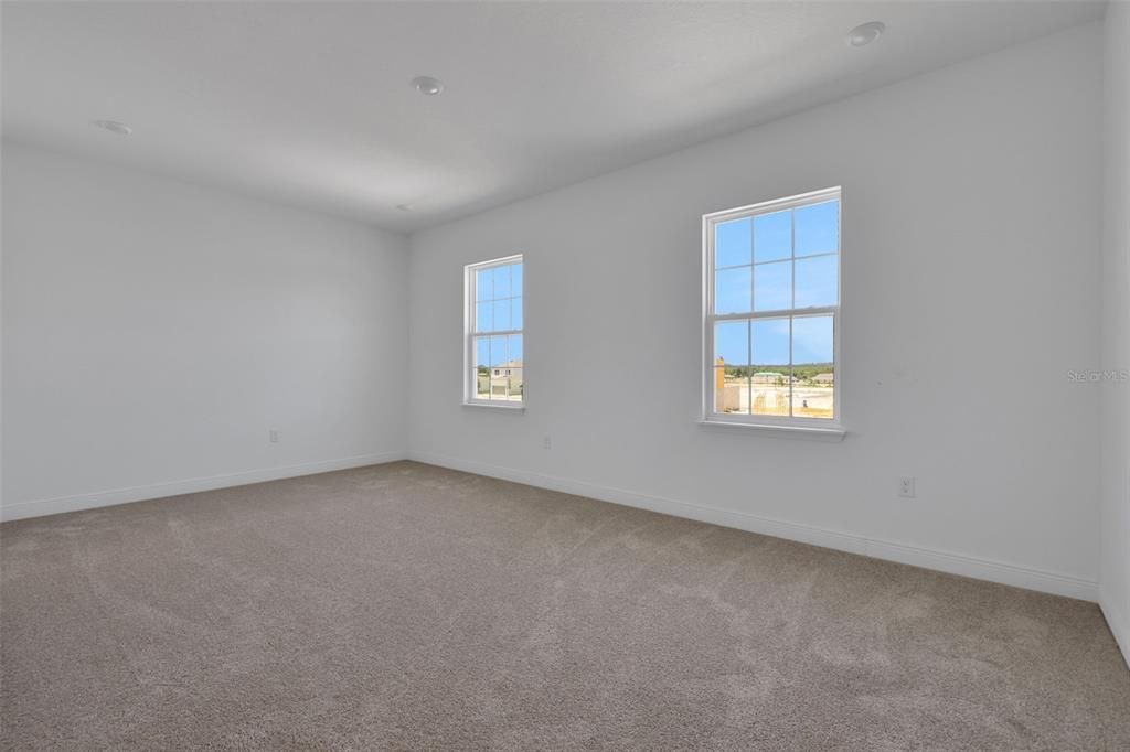 For Sale: $809,990 (5 beds, 4 baths, 3065 Square Feet)