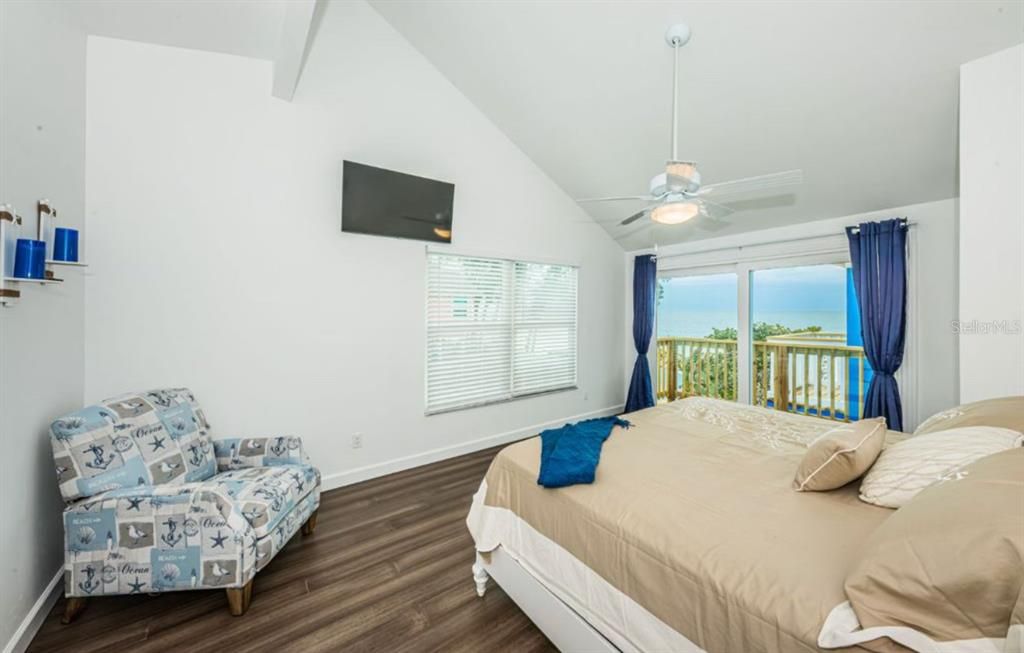 For Rent: $14,000 (3 beds, 2 baths, 1700 Square Feet)