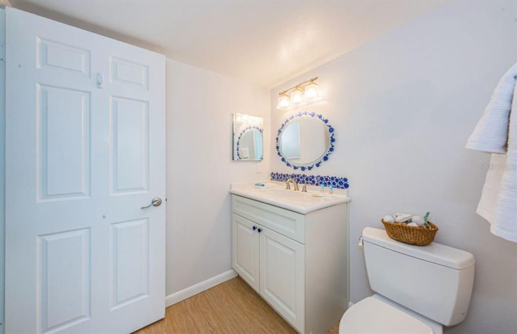 For Rent: $14,000 (3 beds, 2 baths, 1700 Square Feet)