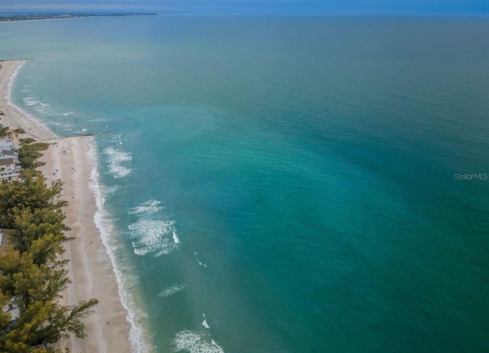 For Rent: $14,000 (3 beds, 2 baths, 1700 Square Feet)