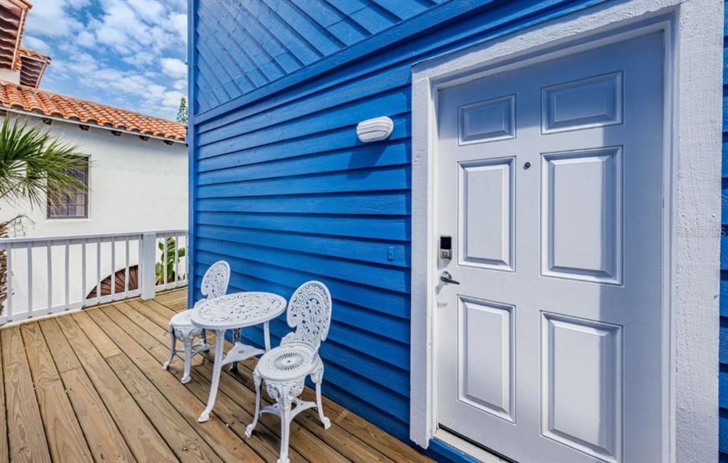 For Rent: $14,000 (3 beds, 2 baths, 1700 Square Feet)