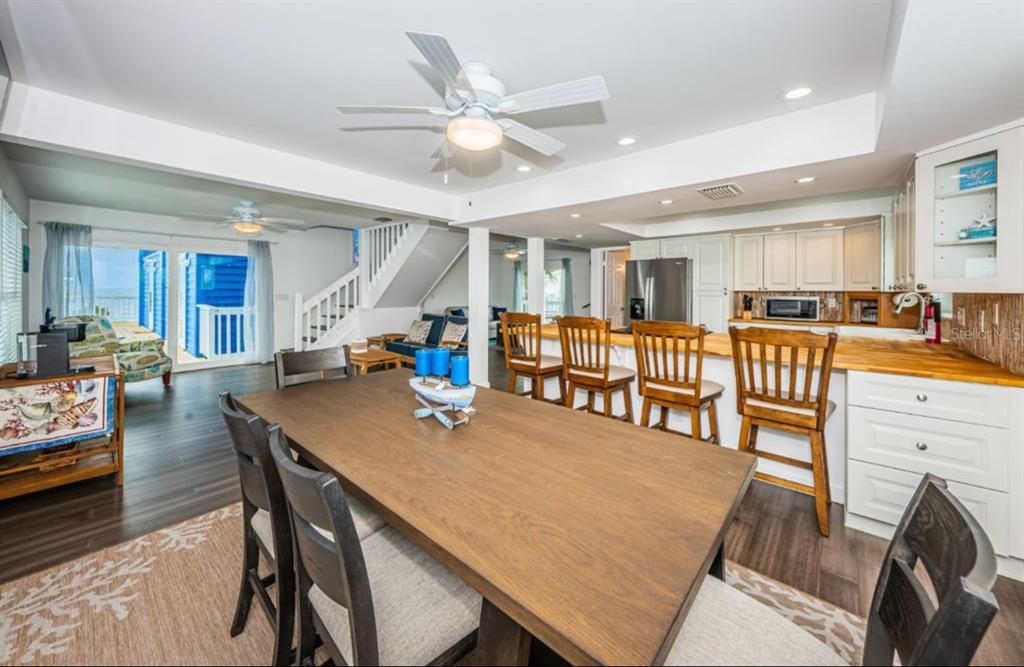 For Rent: $14,000 (3 beds, 2 baths, 1700 Square Feet)