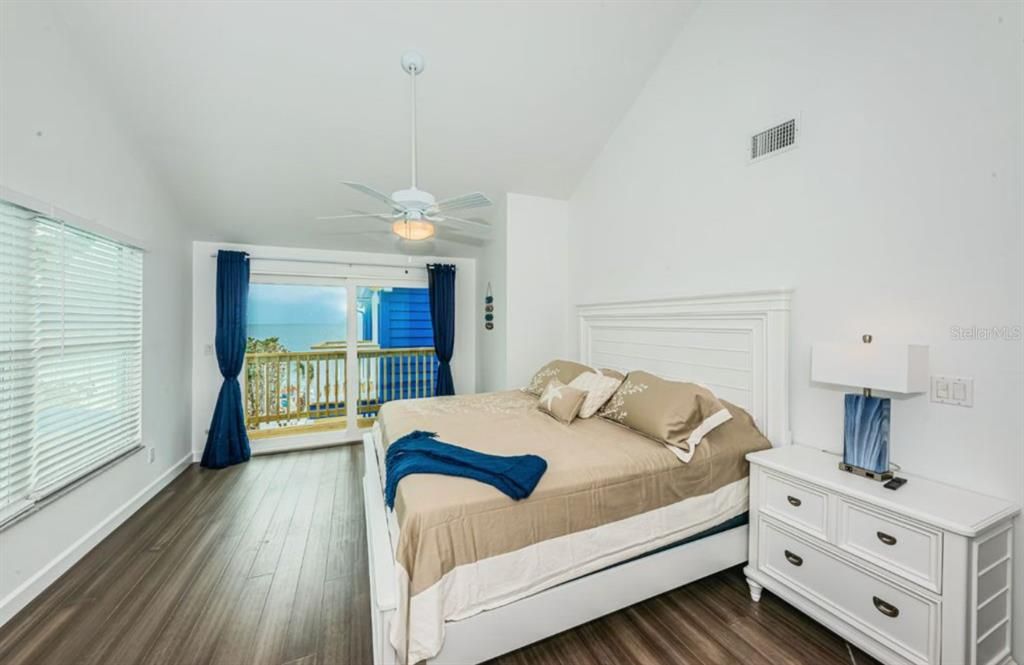 For Rent: $14,000 (3 beds, 2 baths, 1700 Square Feet)