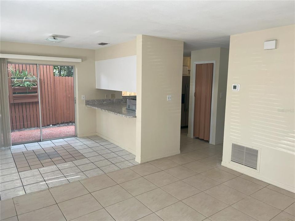 En Renta: $1,700 (2 camas, 1 baños, 912 Pies cuadrados)