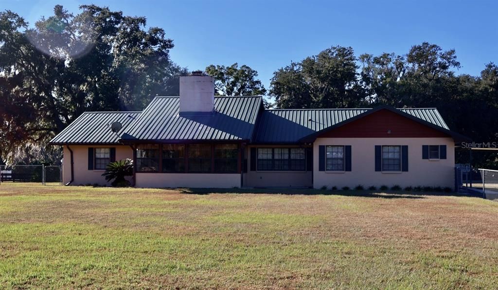 待售: $999,999 (3 贝兹, 2 浴室, 2282 平方英尺)