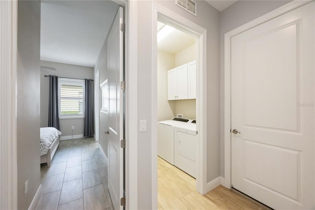 For Sale: $795,000 (3 beds, 3 baths, 2194 Square Feet)