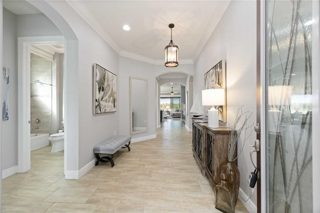 For Sale: $795,000 (3 beds, 3 baths, 2194 Square Feet)