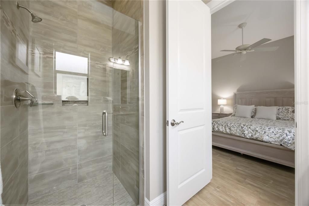 For Sale: $795,000 (3 beds, 3 baths, 2194 Square Feet)