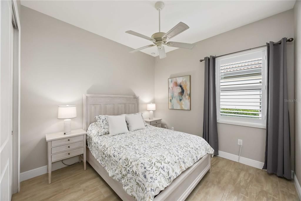 For Sale: $795,000 (3 beds, 3 baths, 2194 Square Feet)