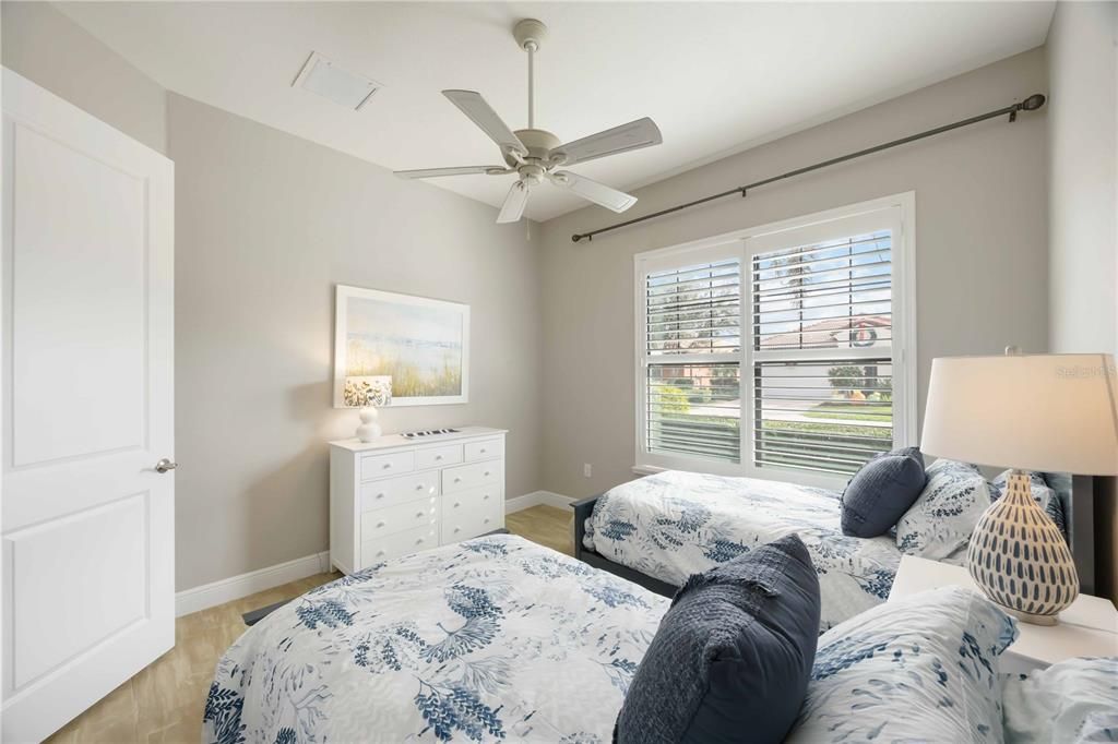 For Sale: $795,000 (3 beds, 3 baths, 2194 Square Feet)