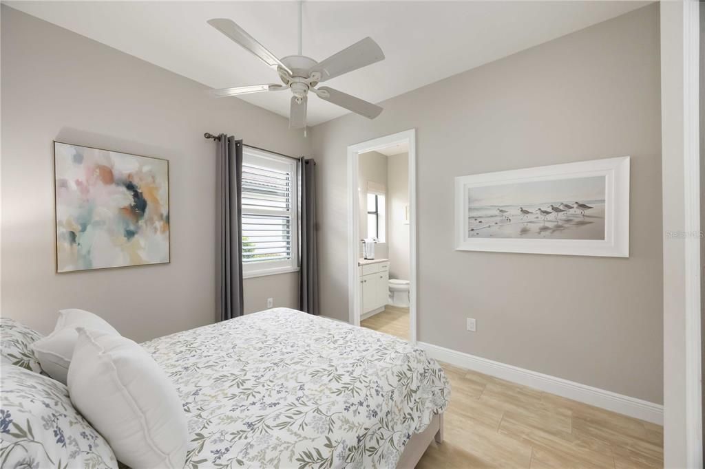 For Sale: $795,000 (3 beds, 3 baths, 2194 Square Feet)