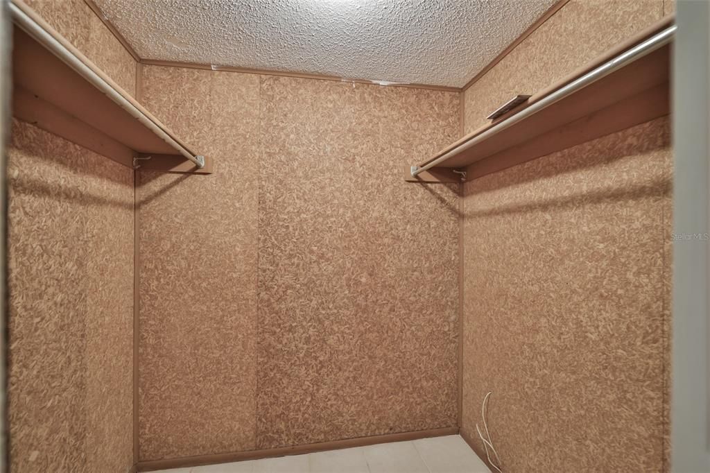 出租: $1,795 (2 贝兹, 2 浴室, 800 平方英尺)