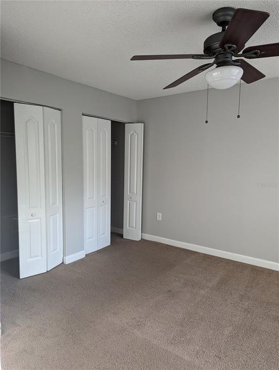 For Rent: $1,600 (3 beds, 2 baths, 993 Square Feet)