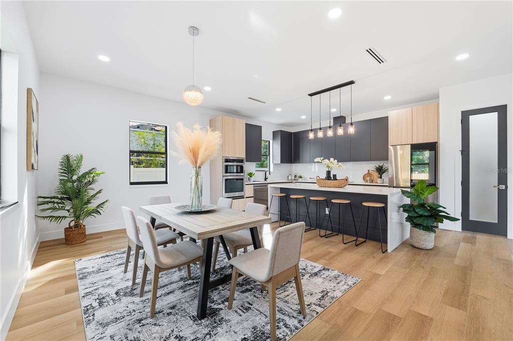 En Venta: $1,379,000 (4 camas, 3 baños, 3027 Pies cuadrados)