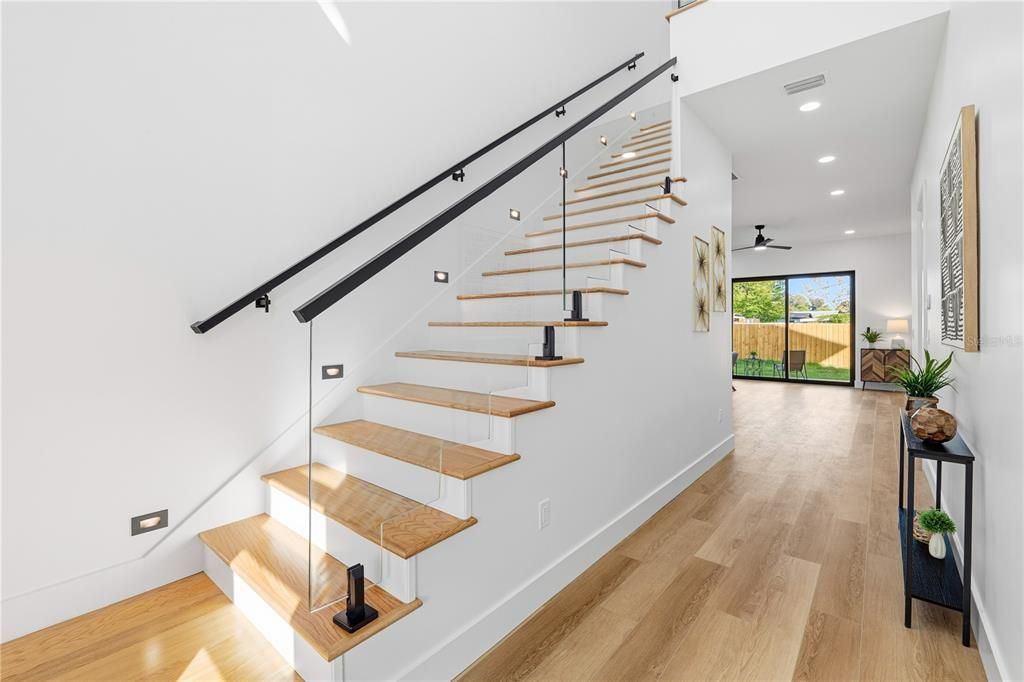 En Venta: $1,379,000 (4 camas, 3 baños, 3027 Pies cuadrados)