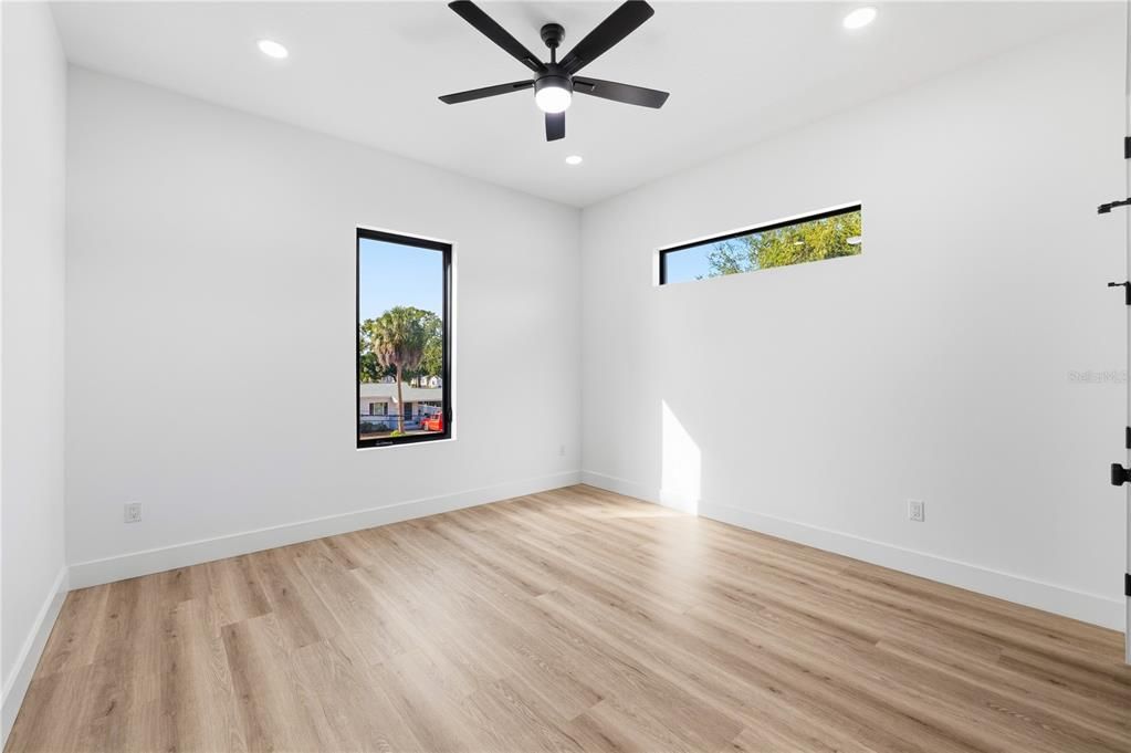 En Venta: $1,379,000 (4 camas, 3 baños, 3027 Pies cuadrados)