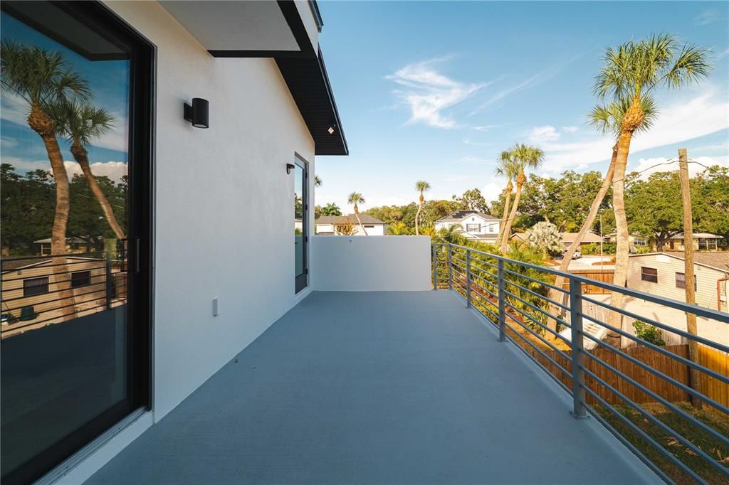 En Venta: $1,379,000 (4 camas, 3 baños, 3027 Pies cuadrados)