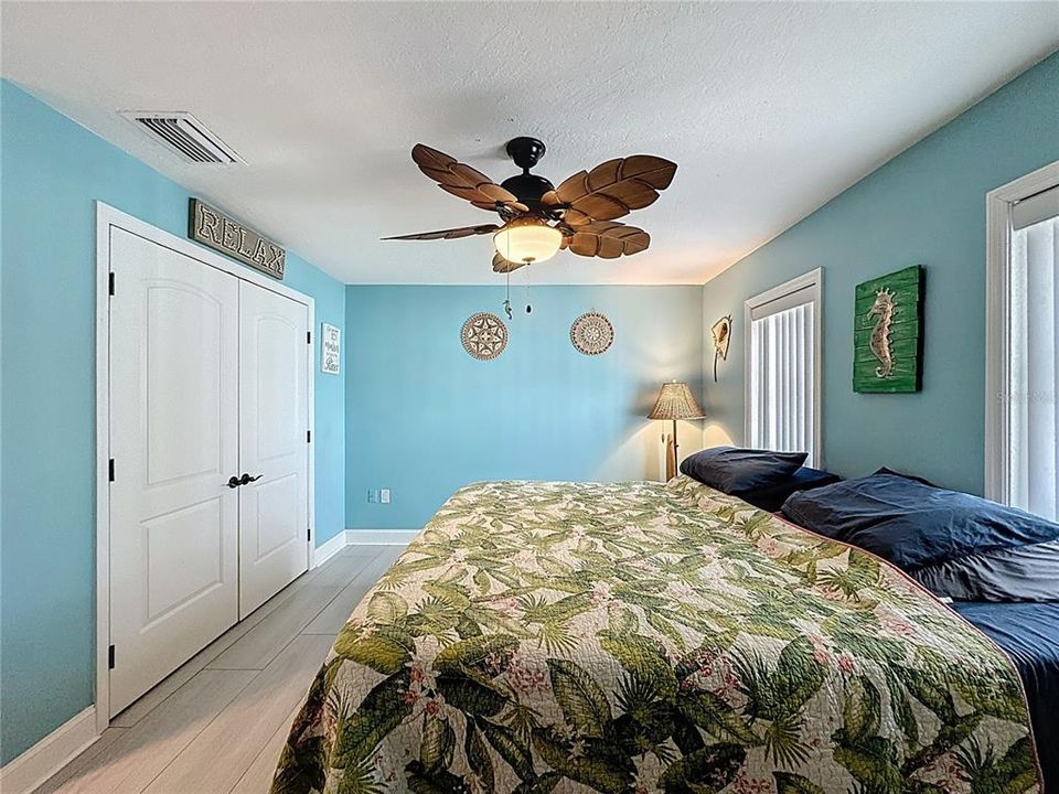 待售: $349,900 (3 贝兹, 2 浴室, 1448 平方英尺)