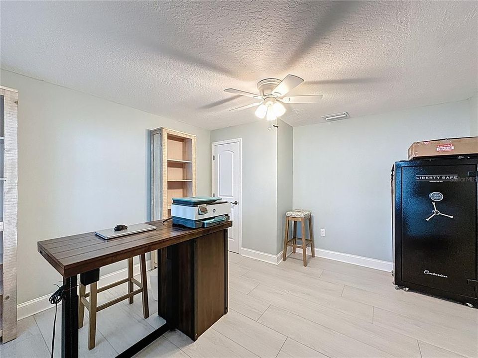 待售: $349,900 (3 贝兹, 2 浴室, 1448 平方英尺)