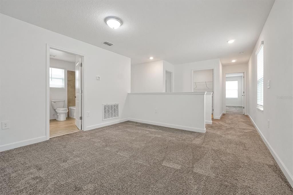 待售: $519,000 (4 贝兹, 3 浴室, 2496 平方英尺)