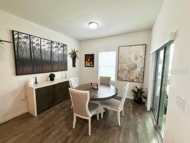 For Rent: $2,300 (3 beds, 2 baths, 1750 Square Feet)