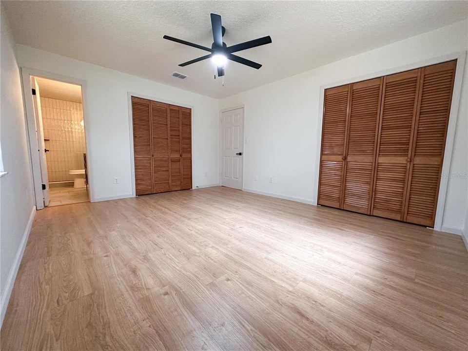 For Sale: $399,900 (3 beds, 2 baths, 1529 Square Feet)