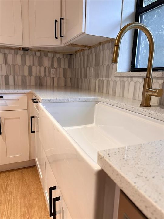 For Sale: $399,900 (3 beds, 2 baths, 1529 Square Feet)