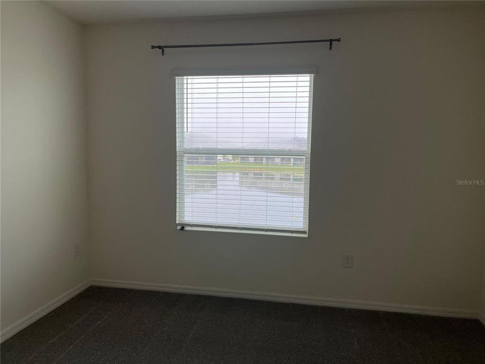 For Rent: $2,149 (3 beds, 2 baths, 1758 Square Feet)