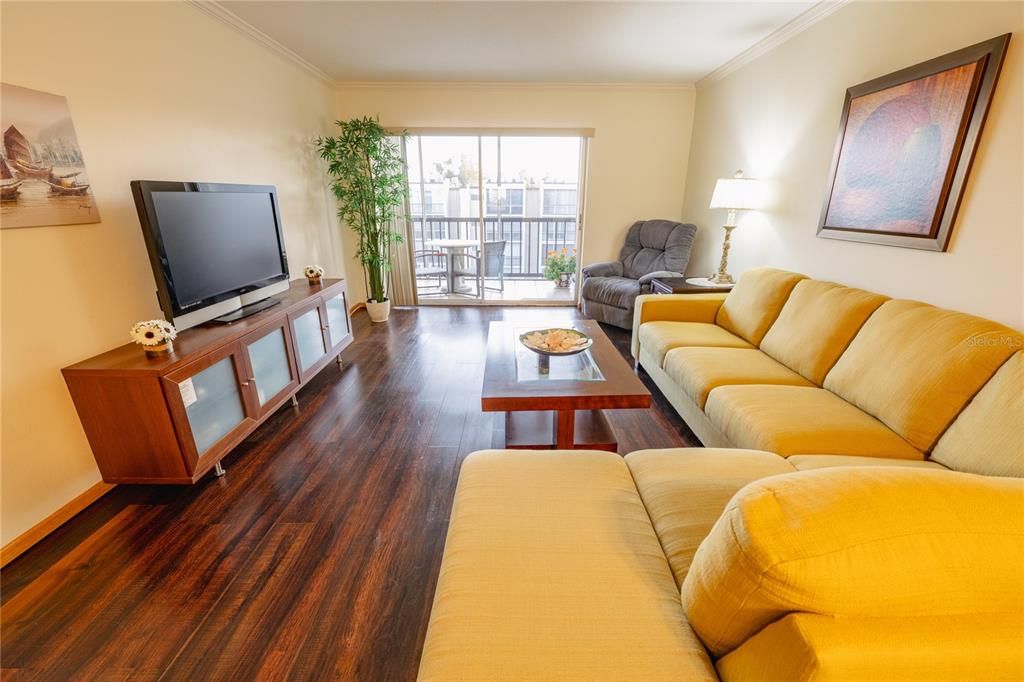 En Venta: $139,000 (2 camas, 1 baños, 865 Pies cuadrados)