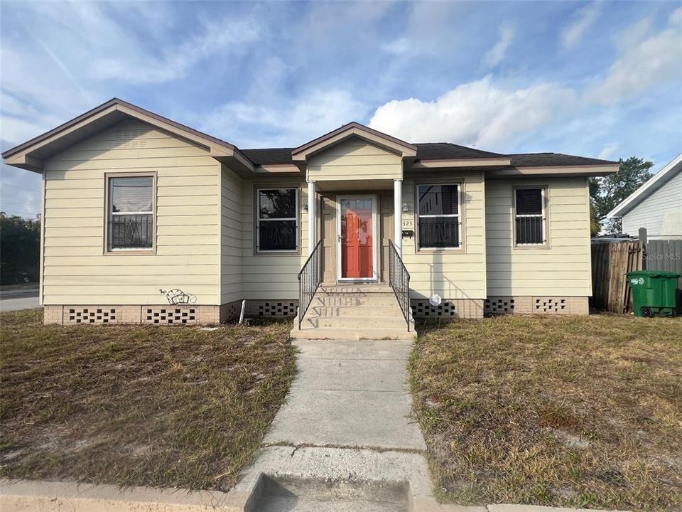 En Renta: $2,990 (3 camas, 1 baños, 1127 Pies cuadrados)