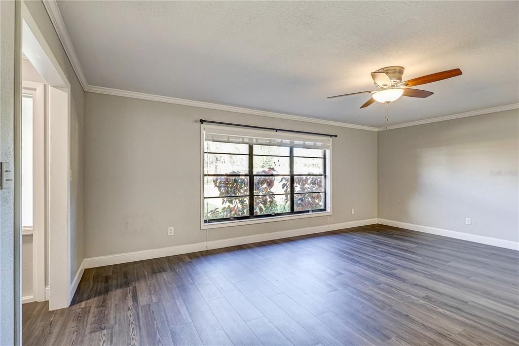 For Sale: $339,000 (3 beds, 2 baths, 1934 Square Feet)