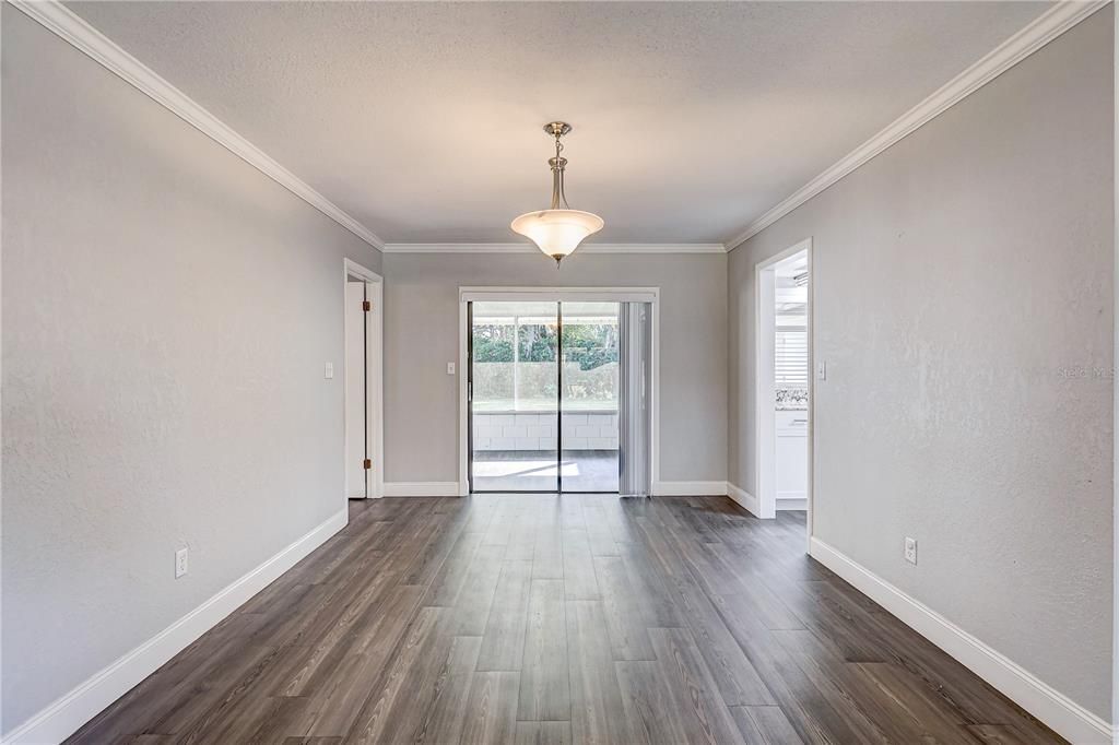 For Sale: $339,000 (3 beds, 2 baths, 1934 Square Feet)