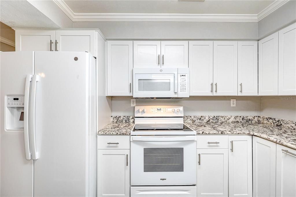 For Sale: $339,000 (3 beds, 2 baths, 1934 Square Feet)