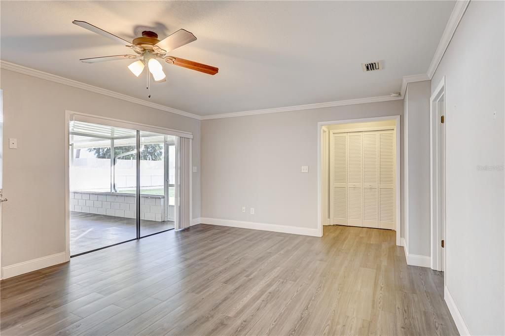 For Sale: $339,000 (3 beds, 2 baths, 1934 Square Feet)