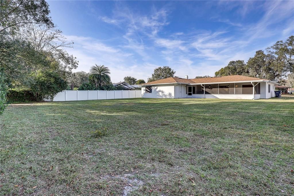 For Sale: $339,000 (3 beds, 2 baths, 1934 Square Feet)