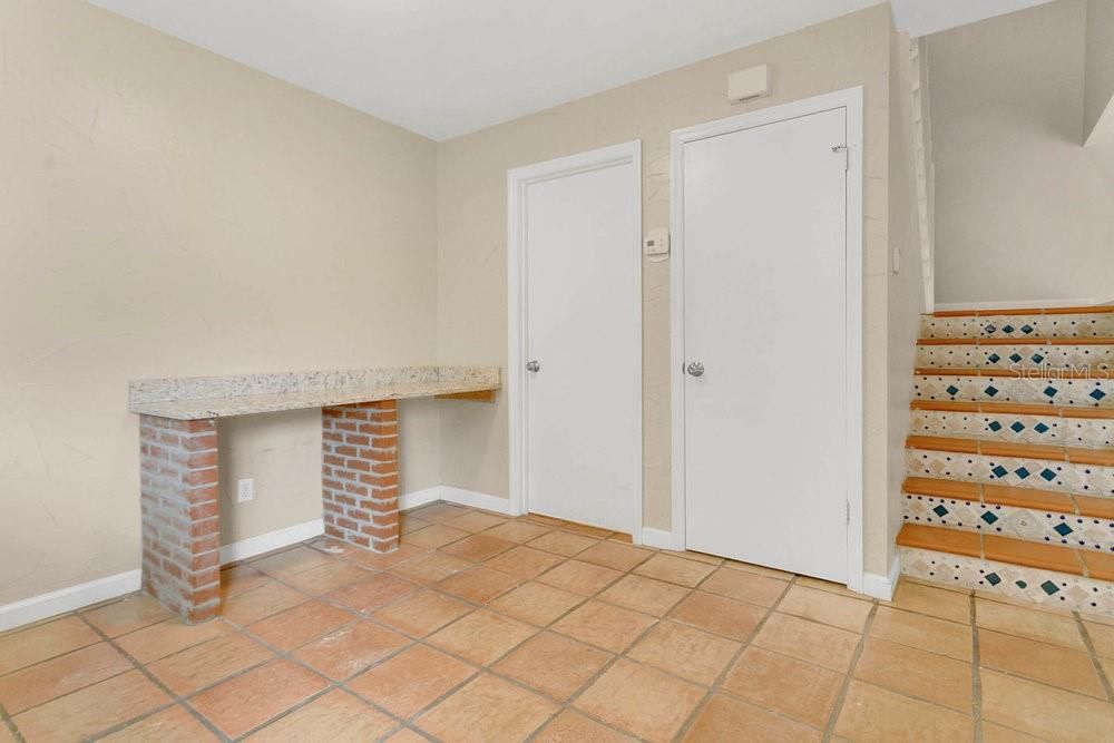 For Rent: $1,875 (2 beds, 2 baths, 1285 Square Feet)