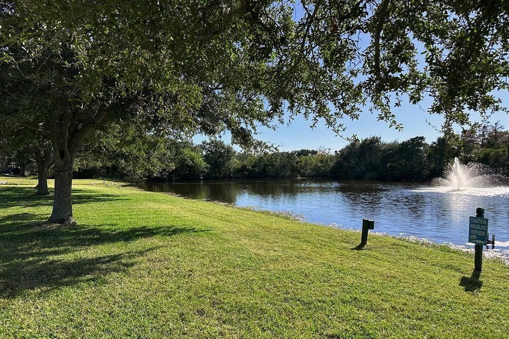 For Sale: $465,000 (2 beds, 2 baths, 1526 Square Feet)