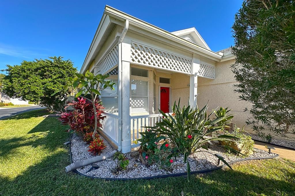 For Sale: $465,000 (2 beds, 2 baths, 1526 Square Feet)