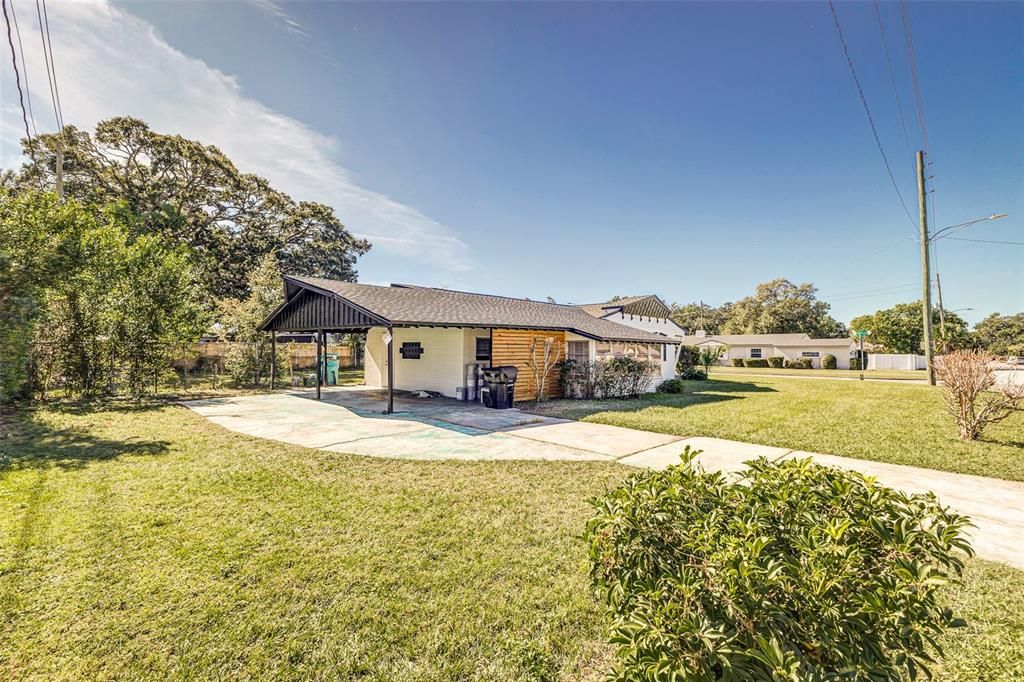 На продажу: $379,990 (4 спален, 3 ванн, 1916 Квадратных фут)