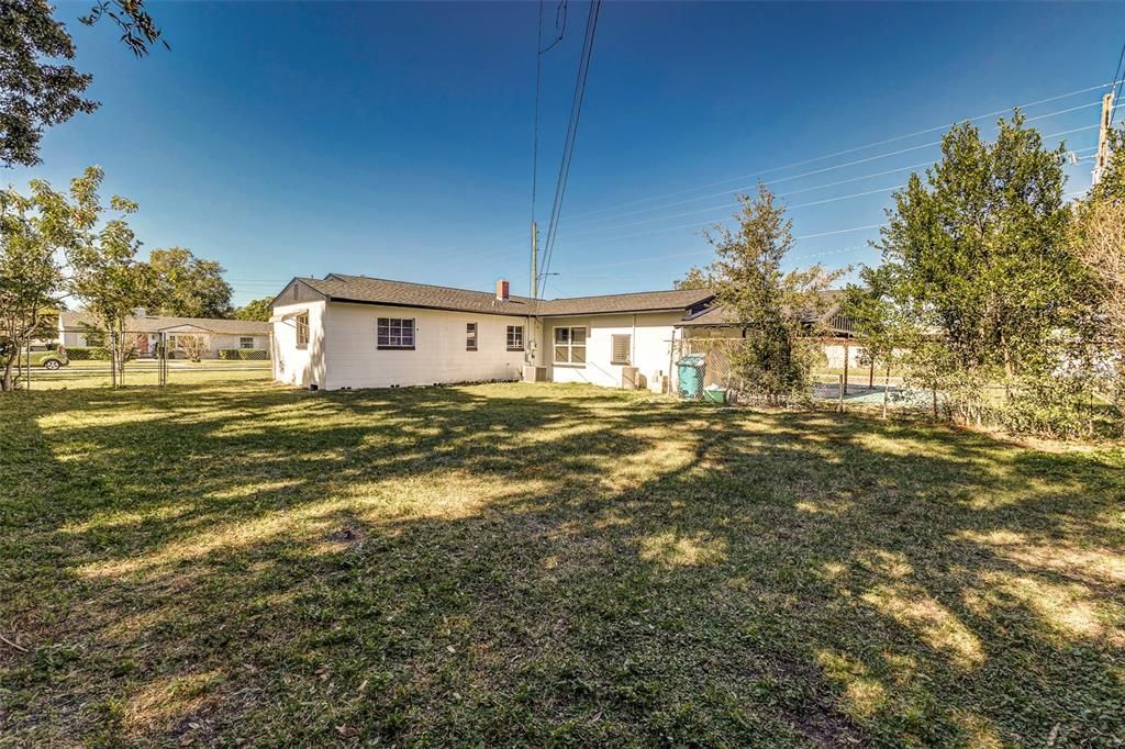 На продажу: $379,990 (4 спален, 3 ванн, 1916 Квадратных фут)