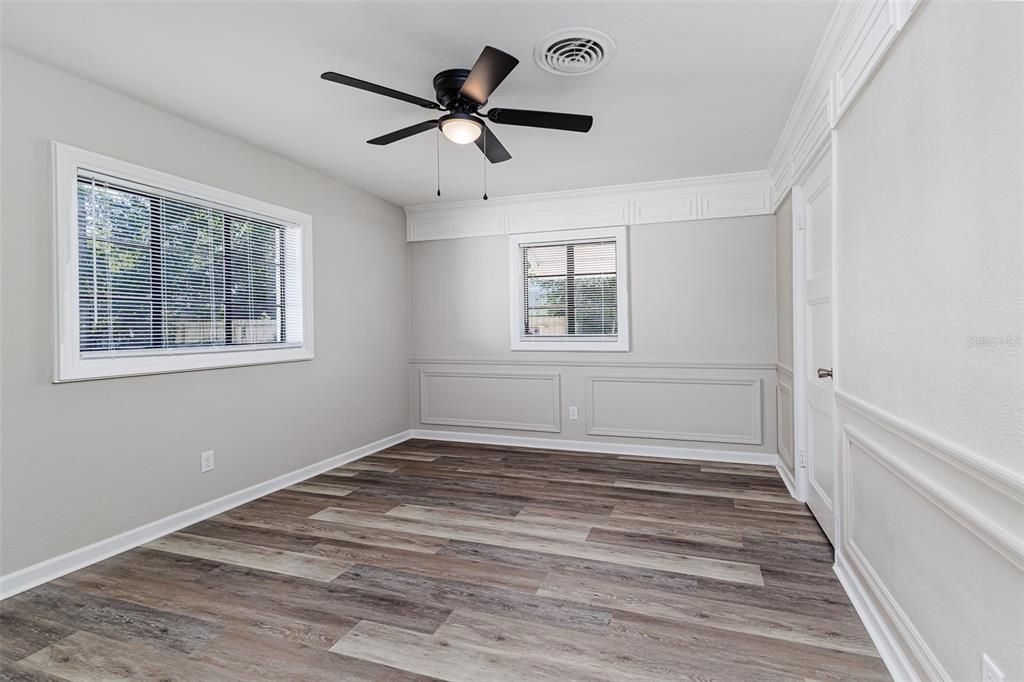 На продажу: $379,990 (4 спален, 3 ванн, 1916 Квадратных фут)